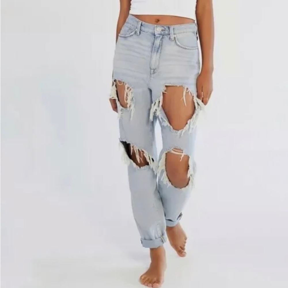 Urban Outfitters Mom Jeans NWT